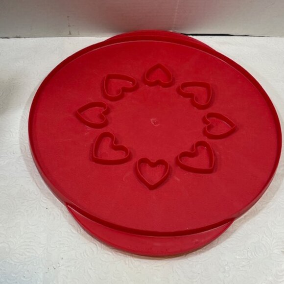 VTG Nordic Ware Pie Top Cutter Reversible Hearts or Lattice Plastic Red 12" - Picture 3 of 15